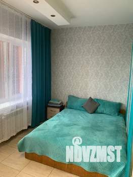 Студия квартира, посуточно, 38м2, 2/9 этаж