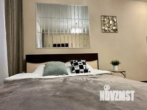 Студия квартира, посуточно, 35м2, 3/16 этаж