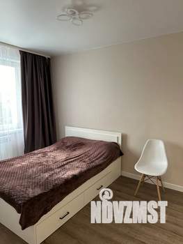 1-к квартира, посуточно, 34м2, 10/18 этаж