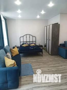 Студия квартира, посуточно, 35м2, 6/13 этаж