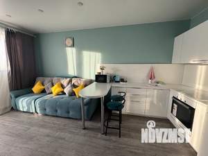 Студия квартира, посуточно, 40м2, 13/15 этаж