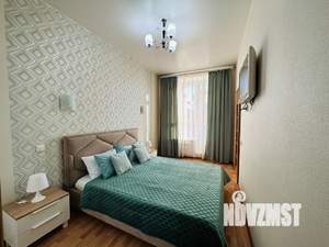 1-к квартира, посуточно, 50м2, 1/1 этаж