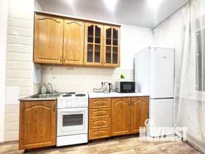 1-к квартира, посуточно, 41м2, 1/1 этаж