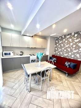 1-к квартира, посуточно, 50м2, 2/10 этаж