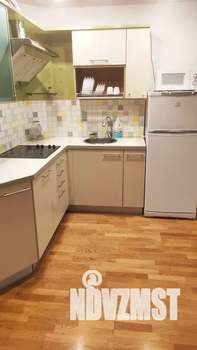 1-к квартира, посуточно, 62м2, 3/9 этаж