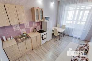 1-к квартира, посуточно, 50м2, 1/1 этаж
