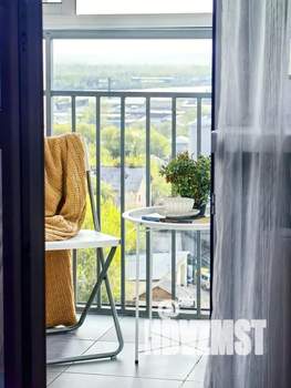 Студия квартира, посуточно, 40м2, 7/18 этаж