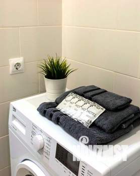 1-к квартира, посуточно, 39м2, 1/1 этаж