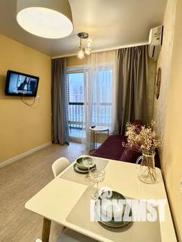 Студия квартира, посуточно, 40м2, 6/17 этаж