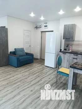 Студия квартира, посуточно, 35м2, 6/13 этаж