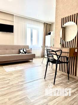 1-к квартира, посуточно, 39м2, 15/18 этаж