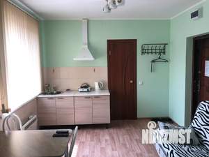 2-к квартира, посуточно, 45м2, 2/2 этаж
