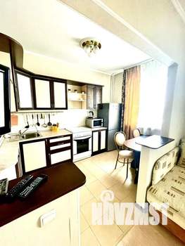 Студия квартира, посуточно, 33м2, 8/14 этаж