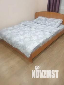 1-к квартира, посуточно, 40м2, 1/9 этаж