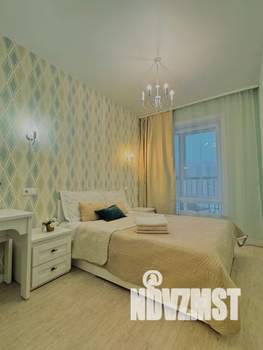 Студия квартира, посуточно, 40м2, 6/17 этаж