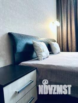 1-к квартира, посуточно, 42м2, 5/10 этаж