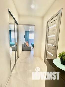 Студия квартира, посуточно, 35м2, 12/16 этаж