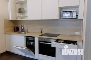 1-к квартира, посуточно, 47м2, 1/1 этаж