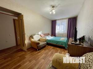 1-к квартира, посуточно, 38м2, 1/1 этаж