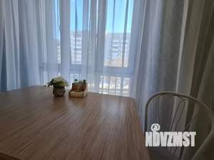Студия квартира, посуточно, 44м2, 2/16 этаж
