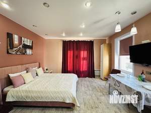 Студия квартира, посуточно, 40м2, 3/15 этаж