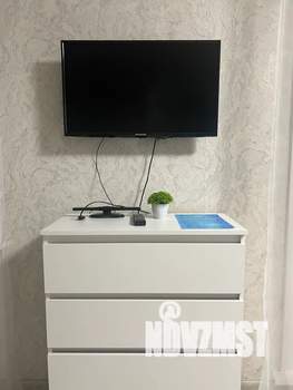 Студия квартира, посуточно, 40м2, 5/17 этаж