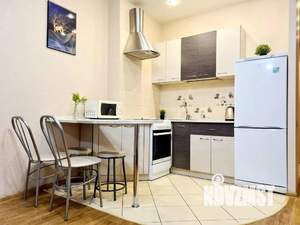 1-к квартира, посуточно, 40м2, 13/16 этаж