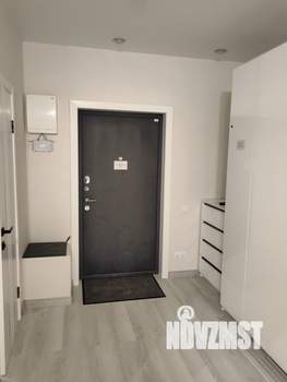 Студия квартира, посуточно, 30м2, 12/19 этаж