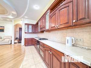 3-к квартира, на длительный срок, 96м2, 4/4 этаж