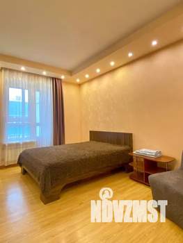 1-к квартира, посуточно, 42м2, 5/8 этаж