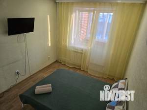 1-к квартира, посуточно, 52м2, 1/1 этаж