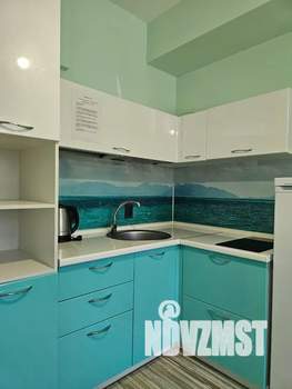 Студия квартира, посуточно, 25м2, 1/14 этаж