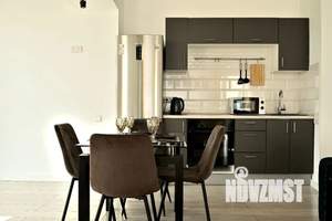 Студия квартира, посуточно, 56м2, 8/17 этаж