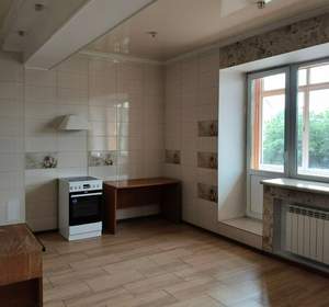 5-к квартира, на длительный срок, 177м2, 2/6 этаж