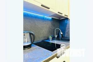 1-к квартира, посуточно, 40м2, 3/17 этаж