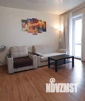 Студия квартира, посуточно, 35м2, 8/8 этаж