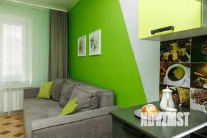 1-к квартира, посуточно, 38м2, 9/18 этаж