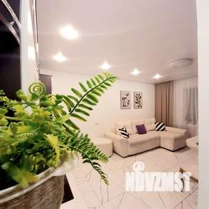 2-к квартира, посуточно, 40м2, 1/1 этаж