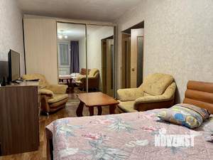 1-к квартира, посуточно, 37м2, 1/1 этаж