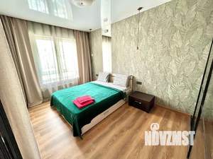 1-к квартира, посуточно, 40м2, 5/17 этаж