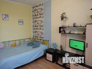 Студия квартира, посуточно, 36м2, 16/17 этаж