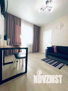 1-к квартира, посуточно, 40м2, 11/16 этаж