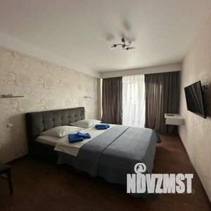 3-к квартира, посуточно, 100м2, 1/1 этаж