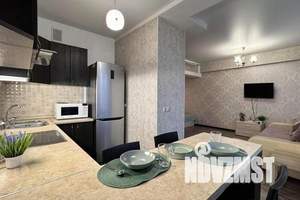 1-к квартира, посуточно, 40м2, 7/9 этаж