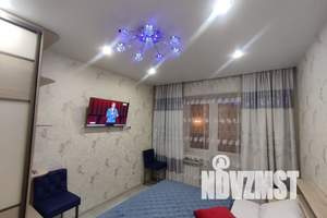 1-к квартира, посуточно, 46м2, 2/18 этаж