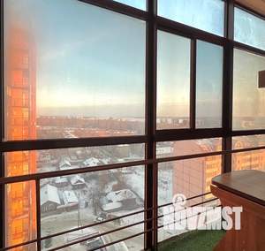 Студия квартира, посуточно, 40м2, 12/17 этаж