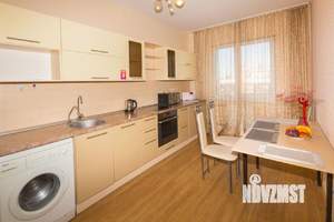 2-к квартира, посуточно, 80м2, 1/1 этаж