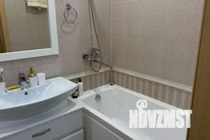 1-к квартира, посуточно, 53м2, 10/10 этаж