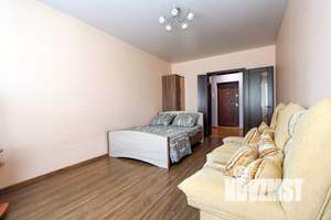 1-к квартира, посуточно, 45м2, 1/1 этаж