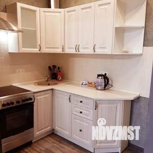 Студия квартира, посуточно, 30м2, 4/10 этаж